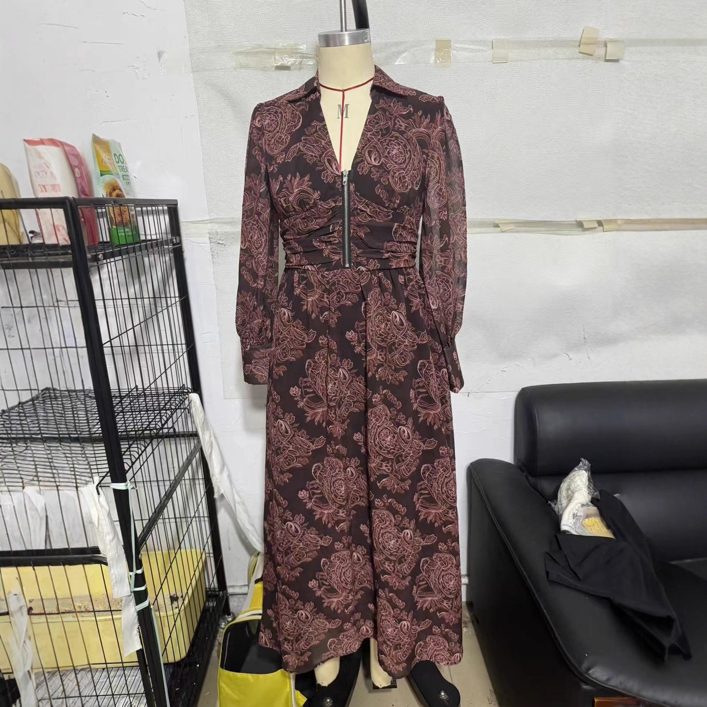 Elegant Retro Art Long Dress for Women – Vintage-Inspired Maxi Dress with Timeless Style